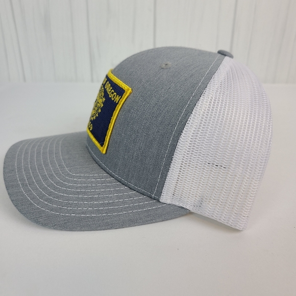Homeland Tees State of Oregon Adjustable Snapback Mesh Trucker Hat - Picture 3 of 9